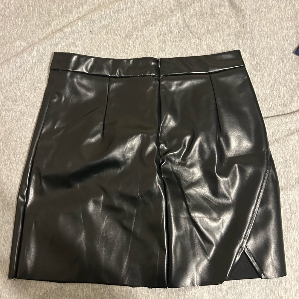 {SHEIN} Fake Leather Skirt - Picture 2 of 5